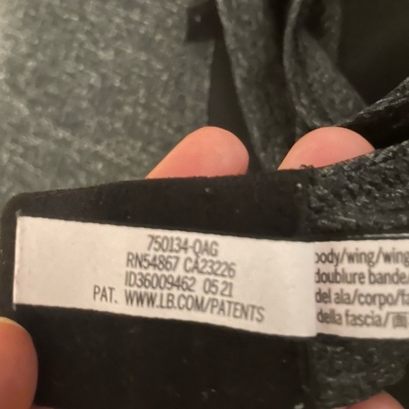 Victorias Secret Lightly Lined Wireless Bra Branded Straps 36C - Picture 9 of 10